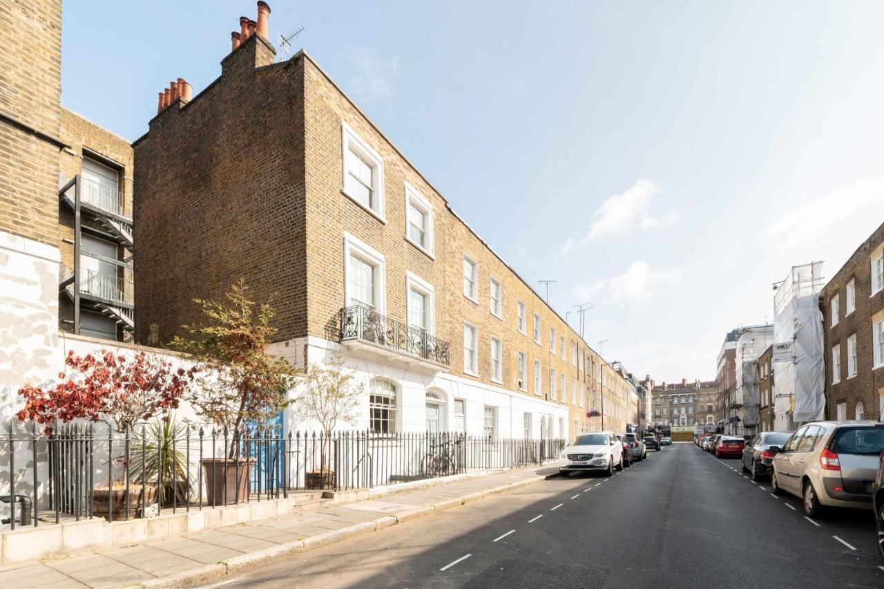 Bright & Spacious 2-Bed, 2-Bath In The Heart Of Central London - Whole Apartment Leilighet London