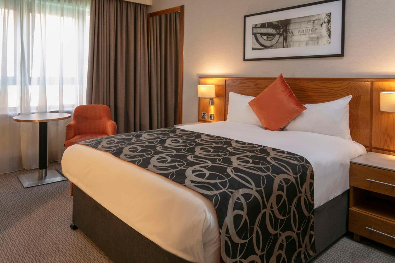 Hotel The Crown London, Worldhotels Distinctive
