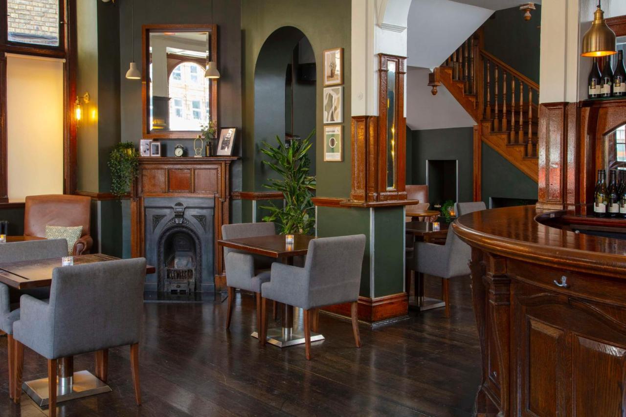 The Crown London, Worldhotels Distinctive