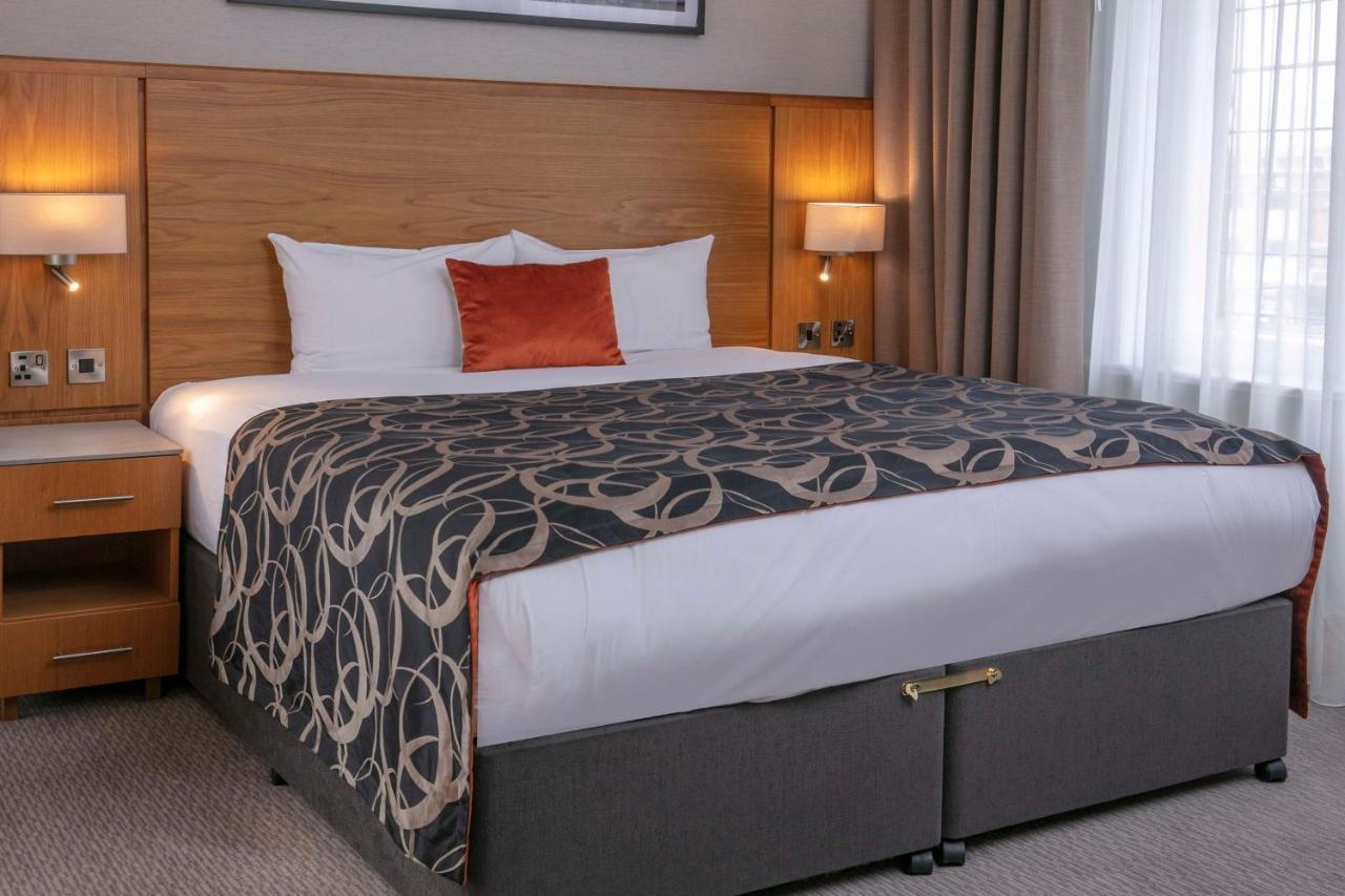 Hotel The Crown London, Worldhotels Distinctive 4*