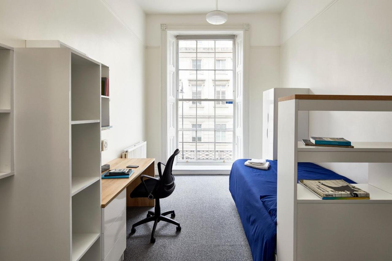 Gower Street Houses, Fitzrovia, Apartment *