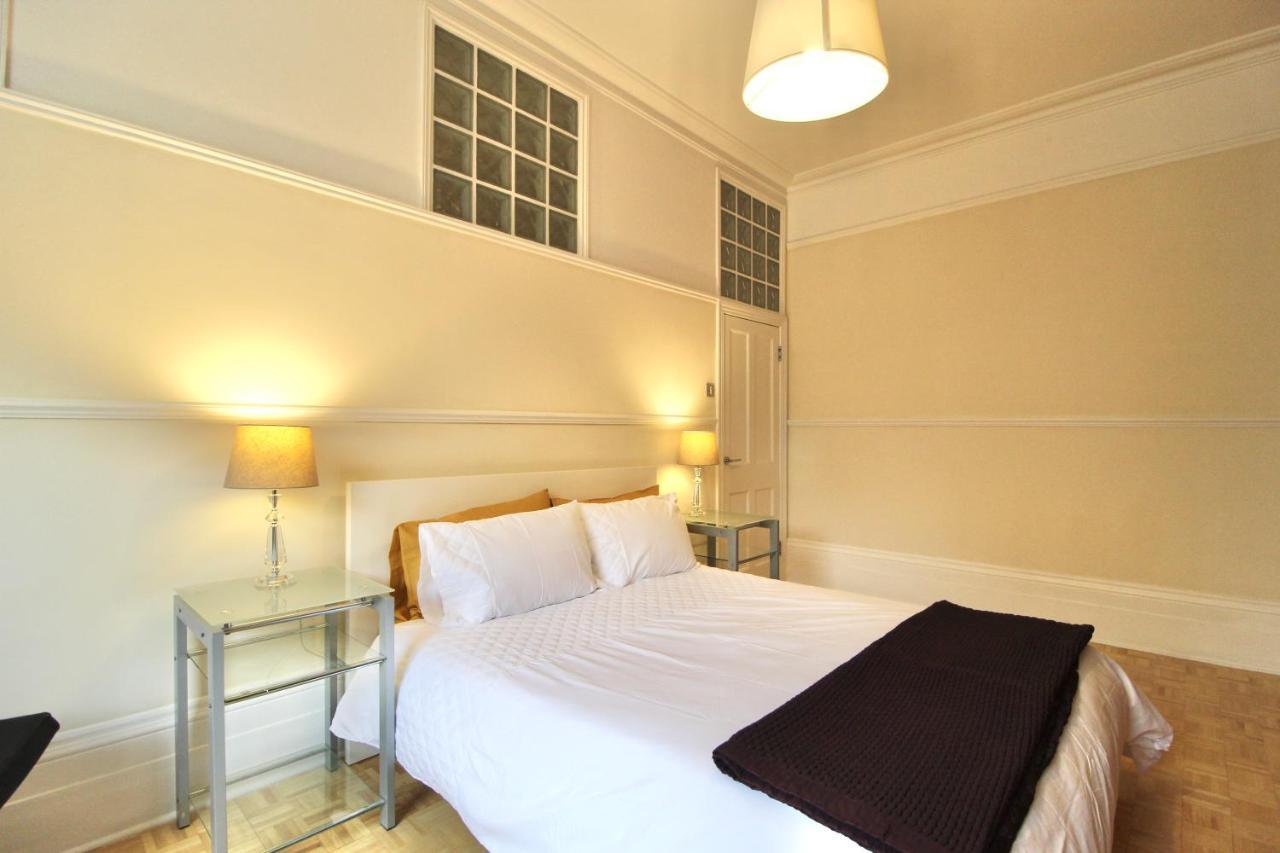 The At Athol House Appartement *