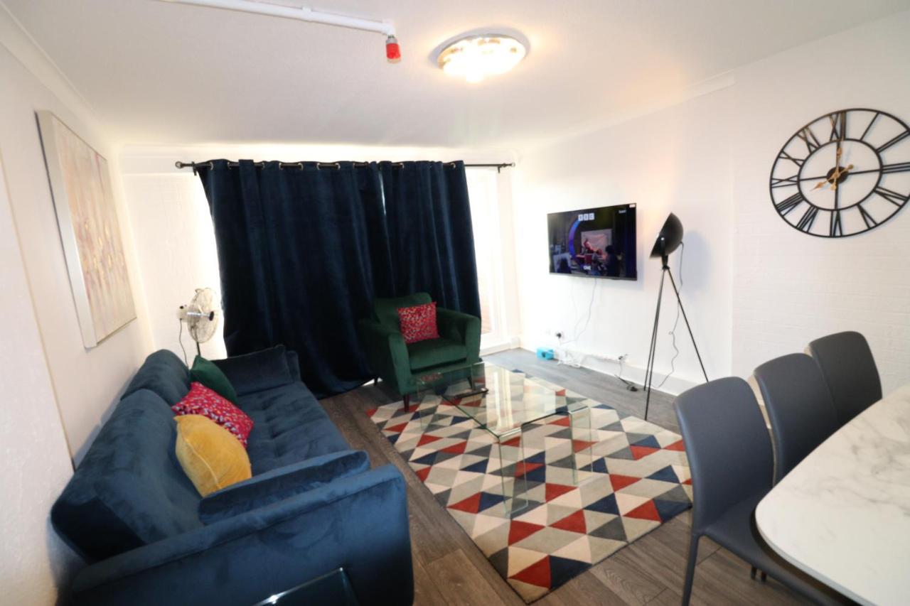 Modern Charlton Apartment