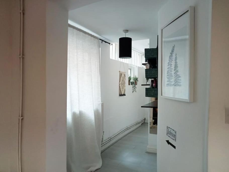 Cosy Flat In Whitechapel, Londra