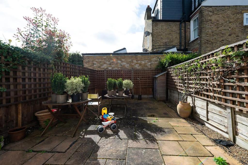 Pbc Perfect Family For Visiting Wimbledon Holiday home London