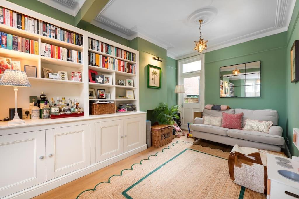 Holiday home Pbc Perfect Family For Visiting Wimbledon *