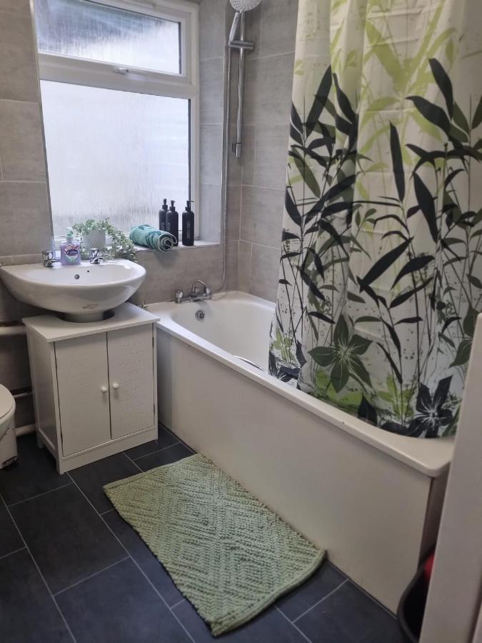 2 Bed Flat In Lambeth London