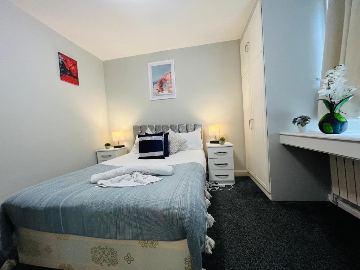 Appartement Chelsea Cromwell Road 2-bedroom & Living Budget