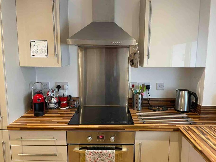 Cozy Flat By Nine Elms Station - Zone 1 -