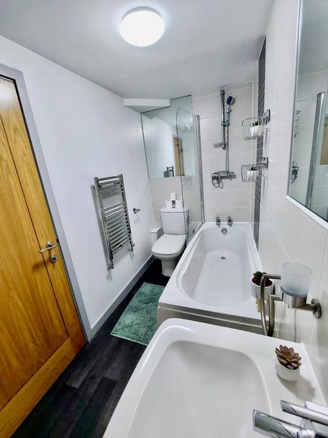 Comfort 2 Bedroom Flat Fulham * Londen