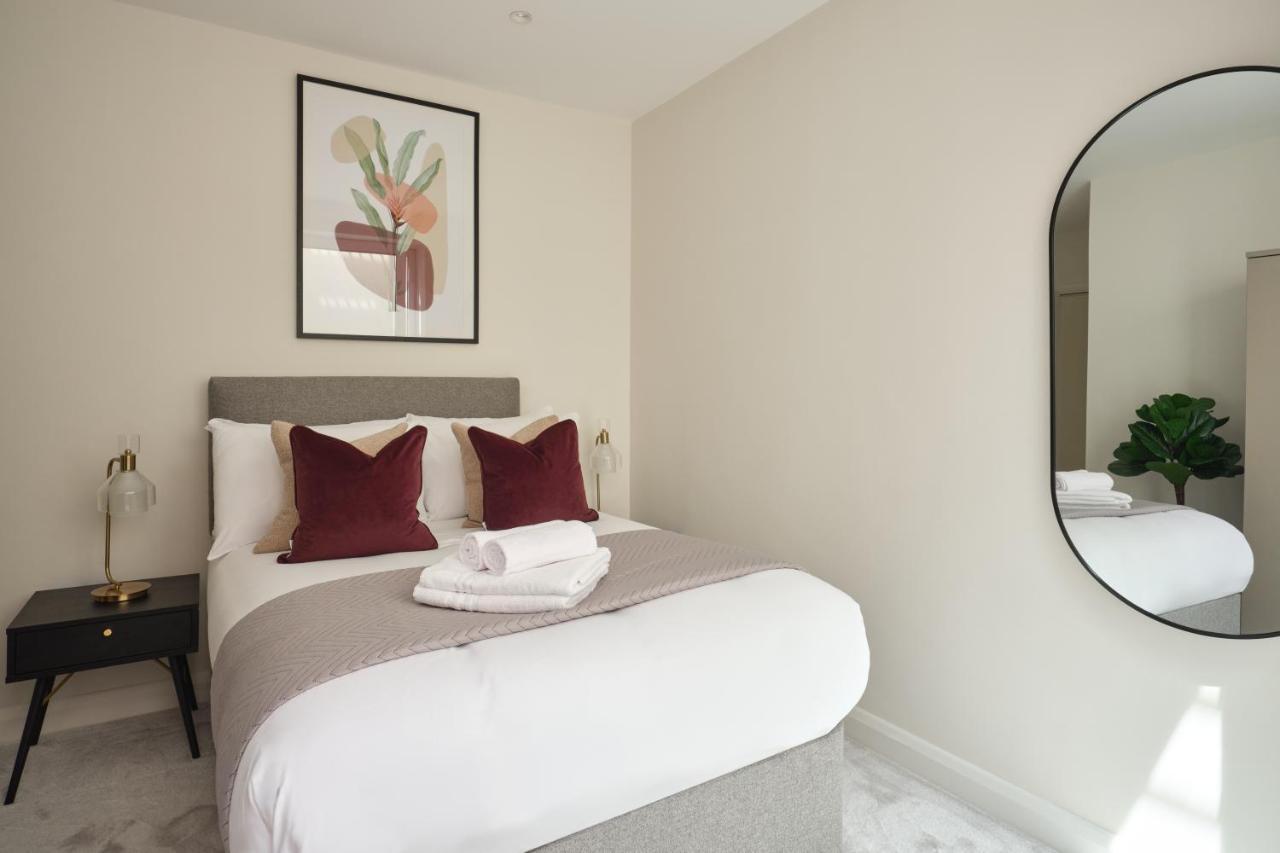Fulham - Hestercombe House By Viridian * Londen