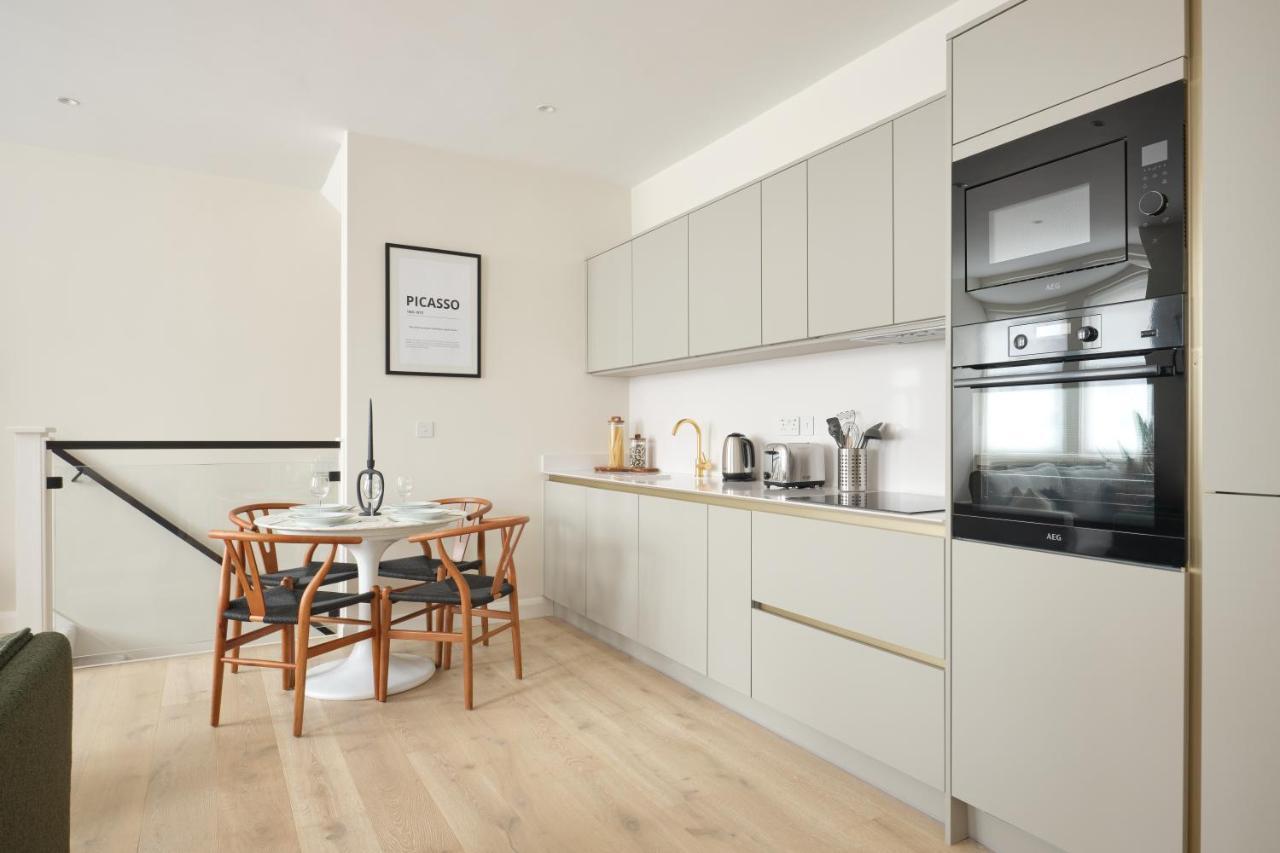 Fulham - Hestercombe House By Viridian Londen
