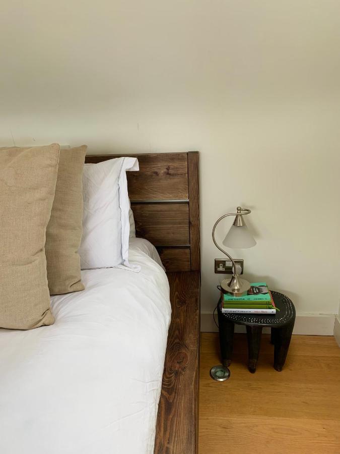 In Chiswick Homefields Apartment