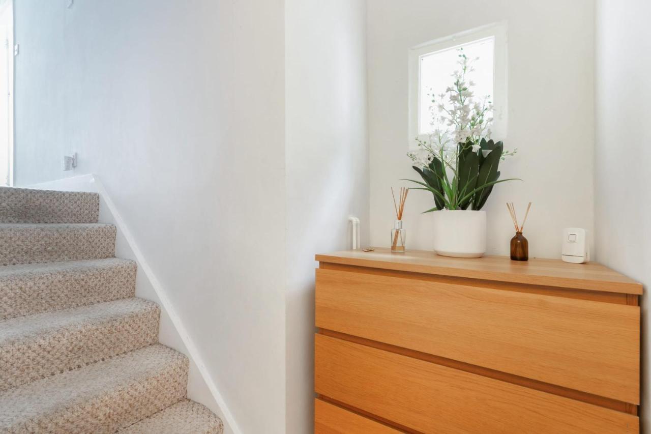 Apartment 1 Bed Clapham Junction London