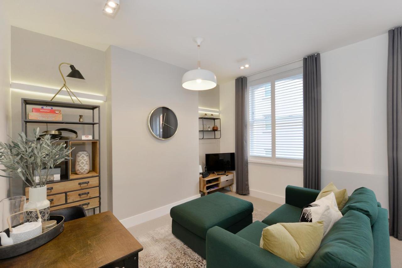 Appartement Street Serviced By Globe *