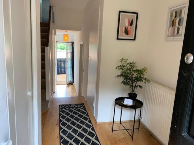 3 Bedroom Town House In Muswell Hill Ferienhaus *