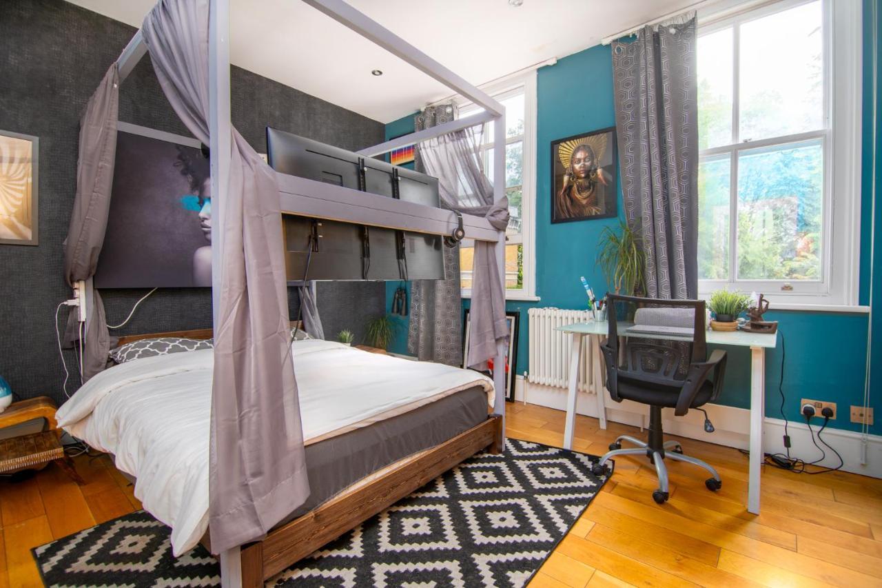 Séjour chez l'habitant Master En - Townhouse Double With Garden & Hot Tub