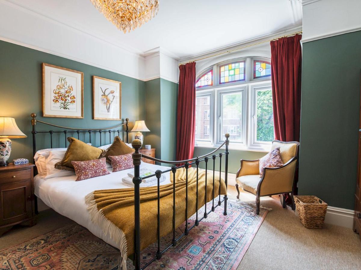 Interior Designed Stylish Flat In Fulham - 5 Min Walk To River Thames - Pass The Keys Apartment