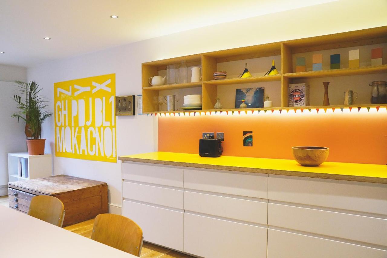Stunning 3-bedroom Townhouse In Superb Location Vakantiehuis Londen