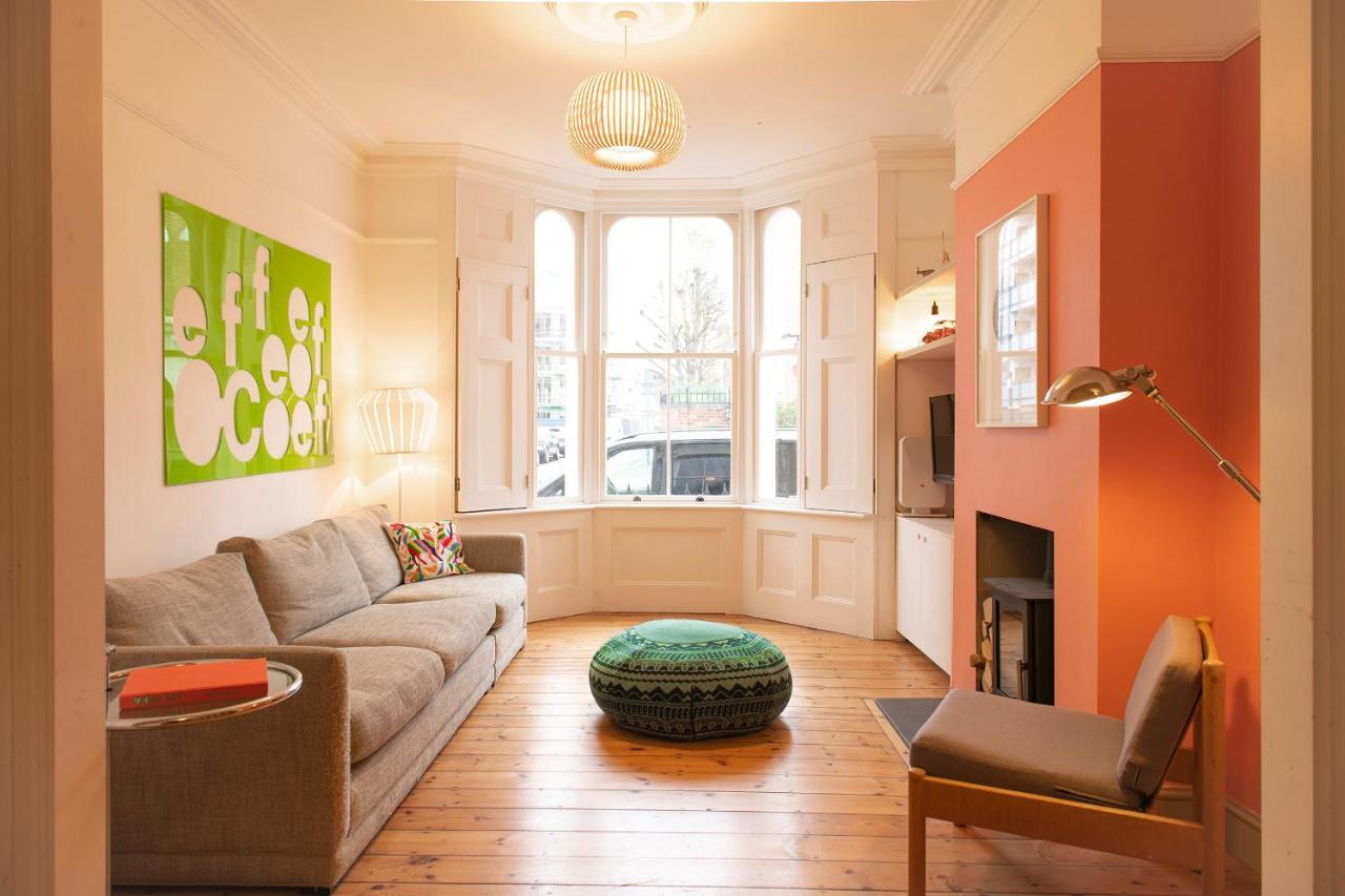Stunning 3-bedroom Townhouse In Superb Location Londen