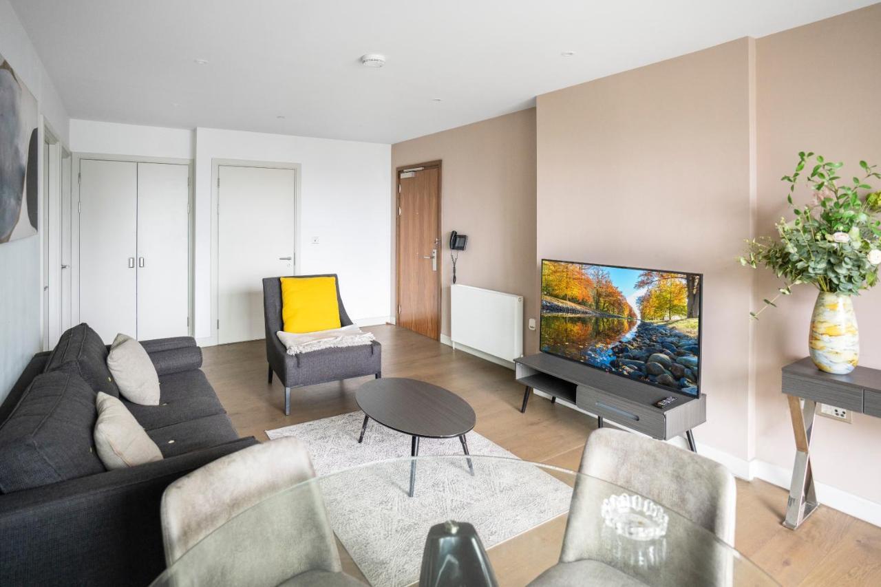 Stylish Manhattan Style Apartment London
