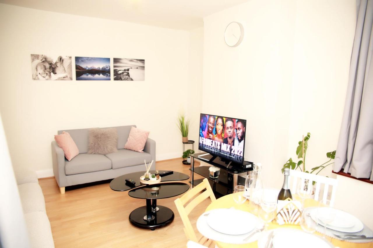 Holiday home Wembley Luxury *