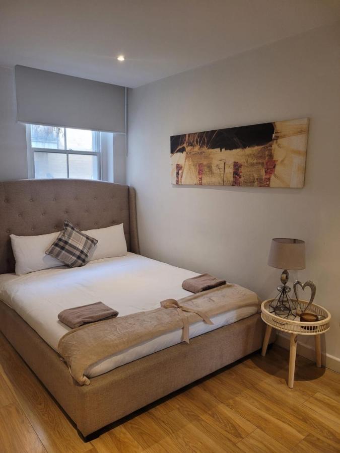 Appartement 3 Bedroom In Central Sleep 10 Hy2 *
