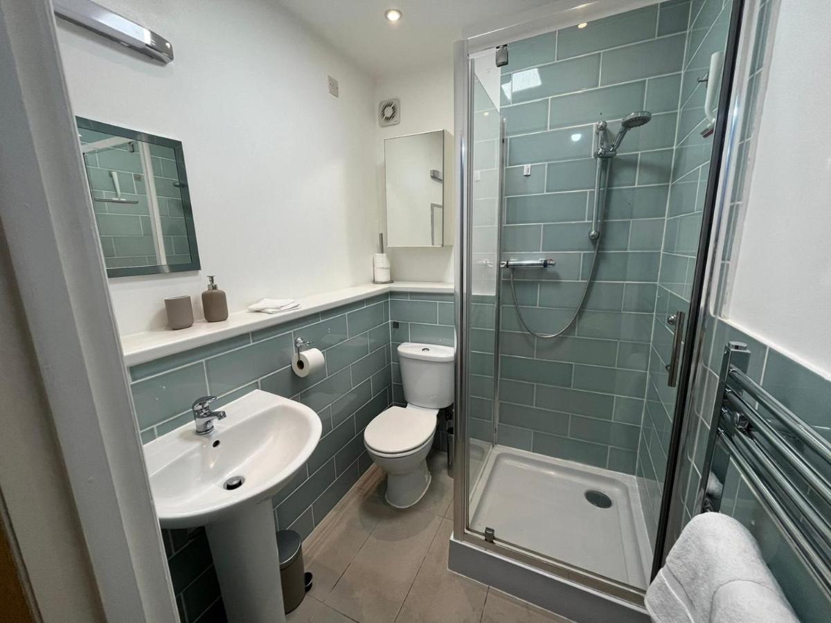 Apartment Modern Flat Near Transports