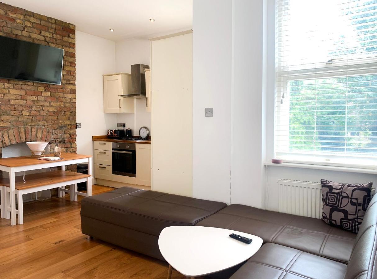 Location 2 Bed Flat, Zone Ii, Nw6 Apartment *