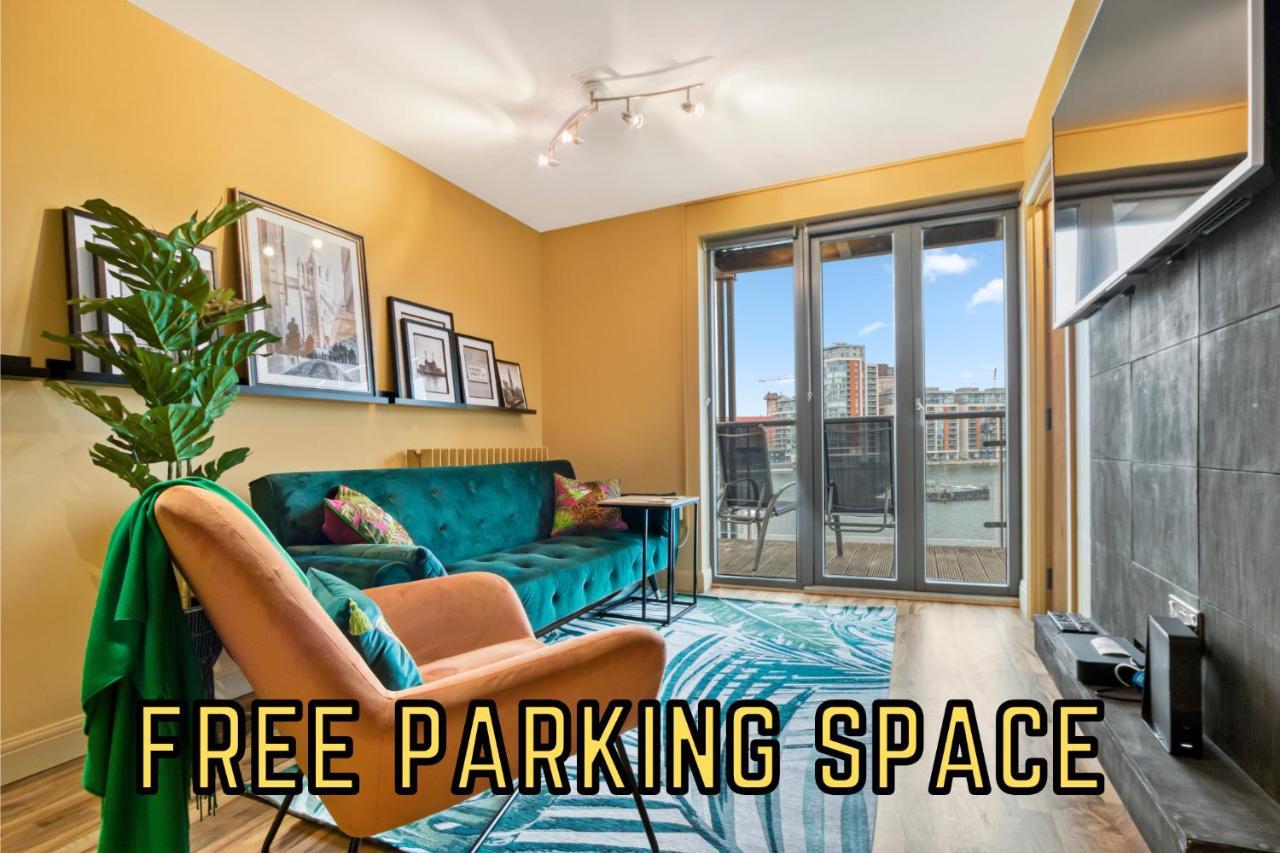 2 Bed Docklands Apt- 02 & Excel Appartement