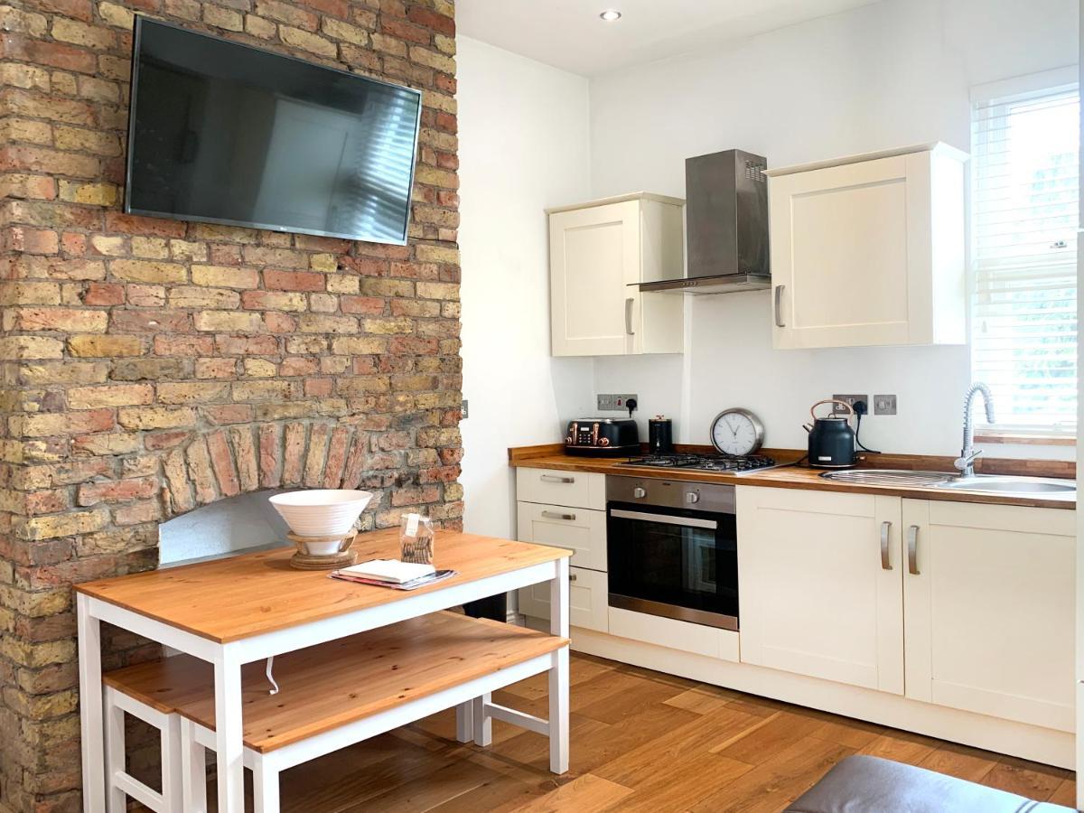 Location 2 Bed Flat, Zone Ii, Nw6 Apartment *