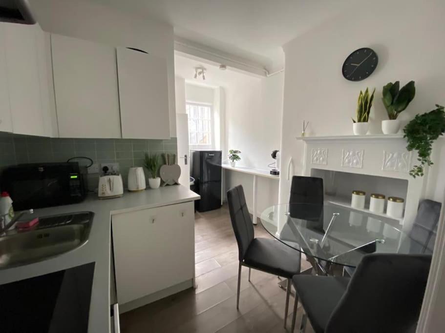 Central Chic Oasis ~ King's Cross Appartamento *