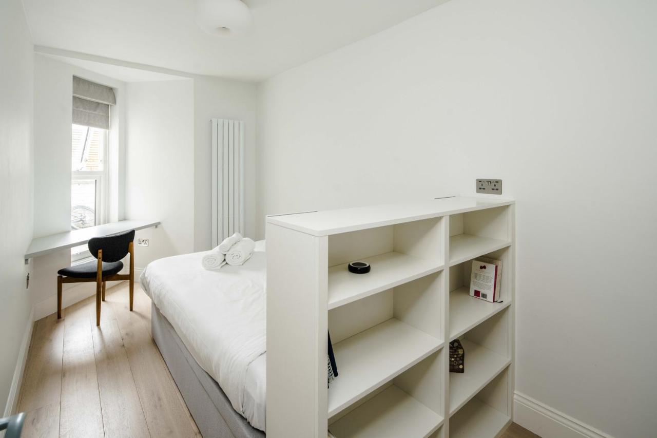 Stylish 2 Bedroom 2 Bathroom In Notting Hill Appartement Londen