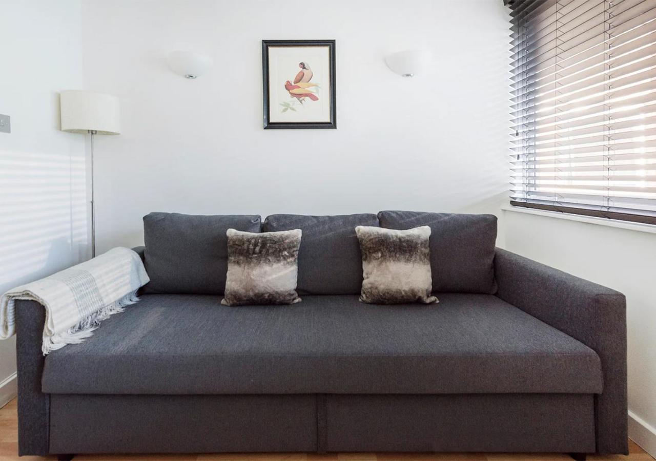 Trendy And Chic Central 1 Bed