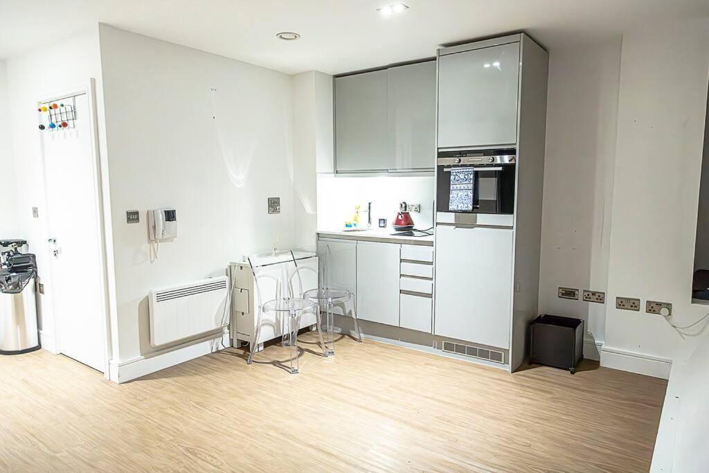 Charming Studio In Wandsworth, Appartamento