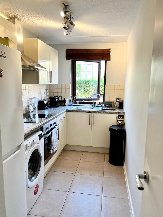 Lägenhet Charming And Spacious 1-bedroom Flat In Hampstead London