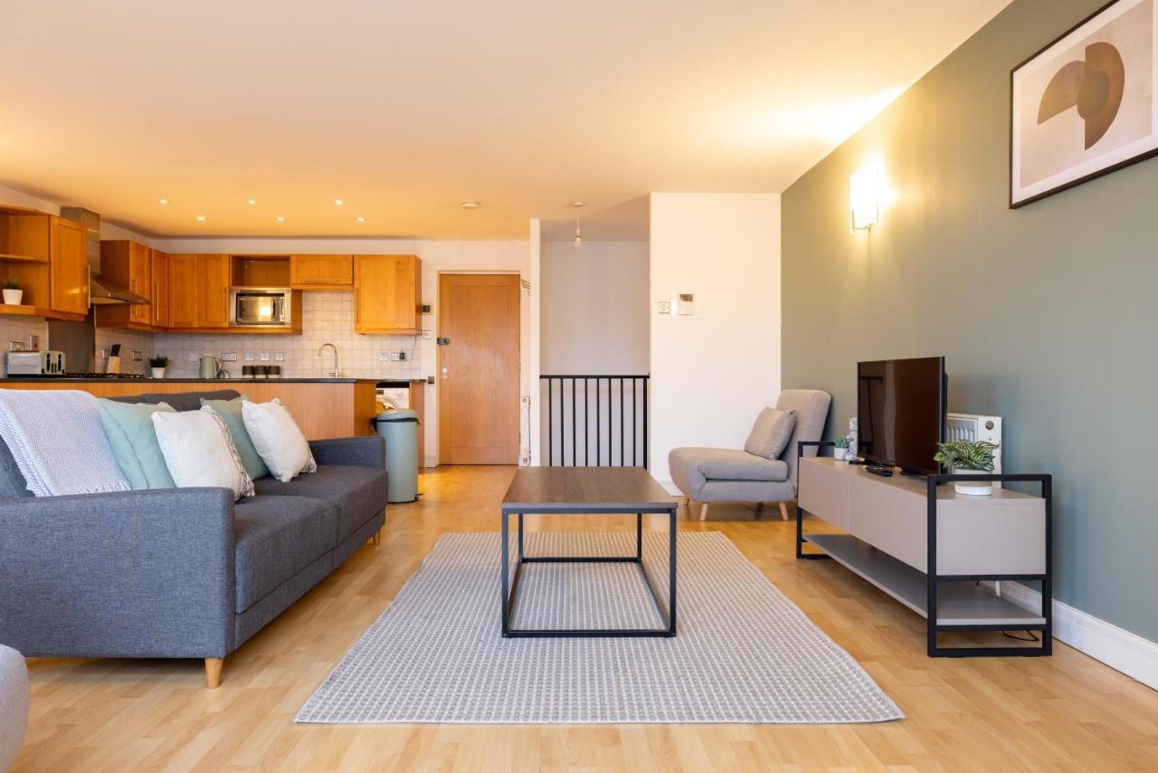 Apartment The Bermondsey Flat London
