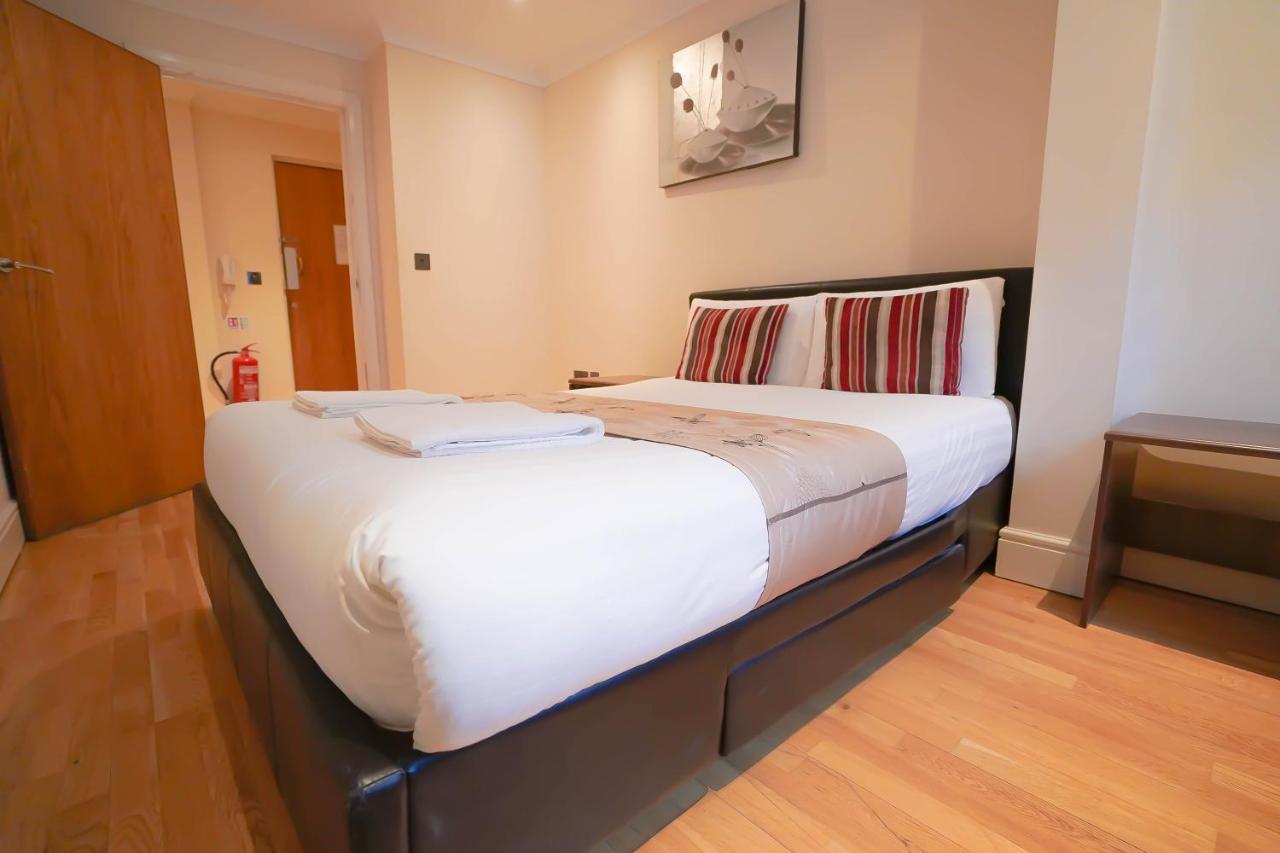Lovely 2-bed In * Londra