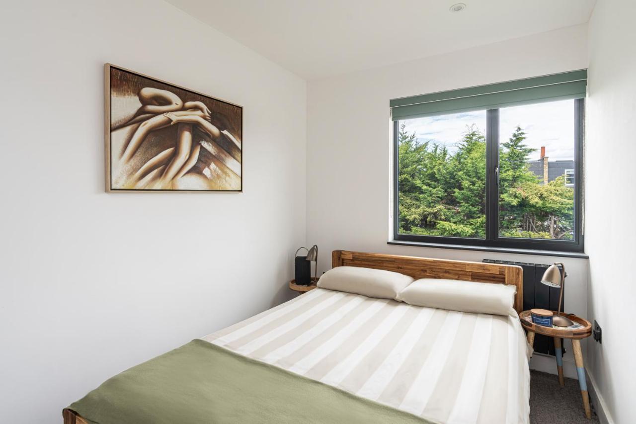 Altido Stunning 2 Bed House With Garden And Free Parking, Near Clapham Park Feriehus London