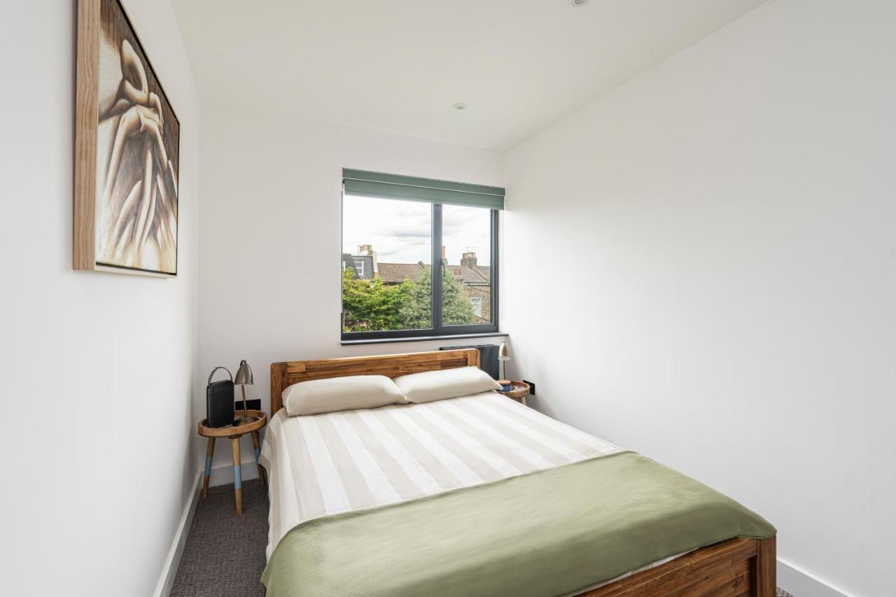 Altido Stunning 2 Bed House With Garden And Free Parking, Near Clapham Park * Londres