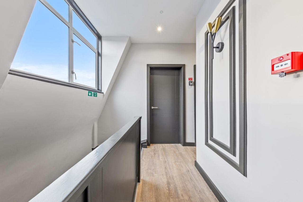 Sydenham Suites