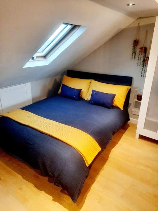 Alross Flat / Private Bathroom Appartement