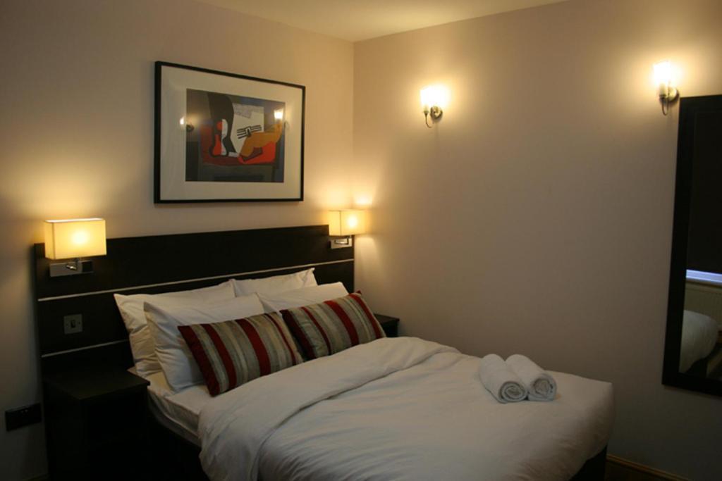 Baytree Hotell 3*