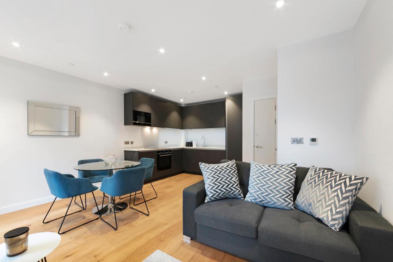 Appartement 1 Bedroom Close To Tower Hill Londen