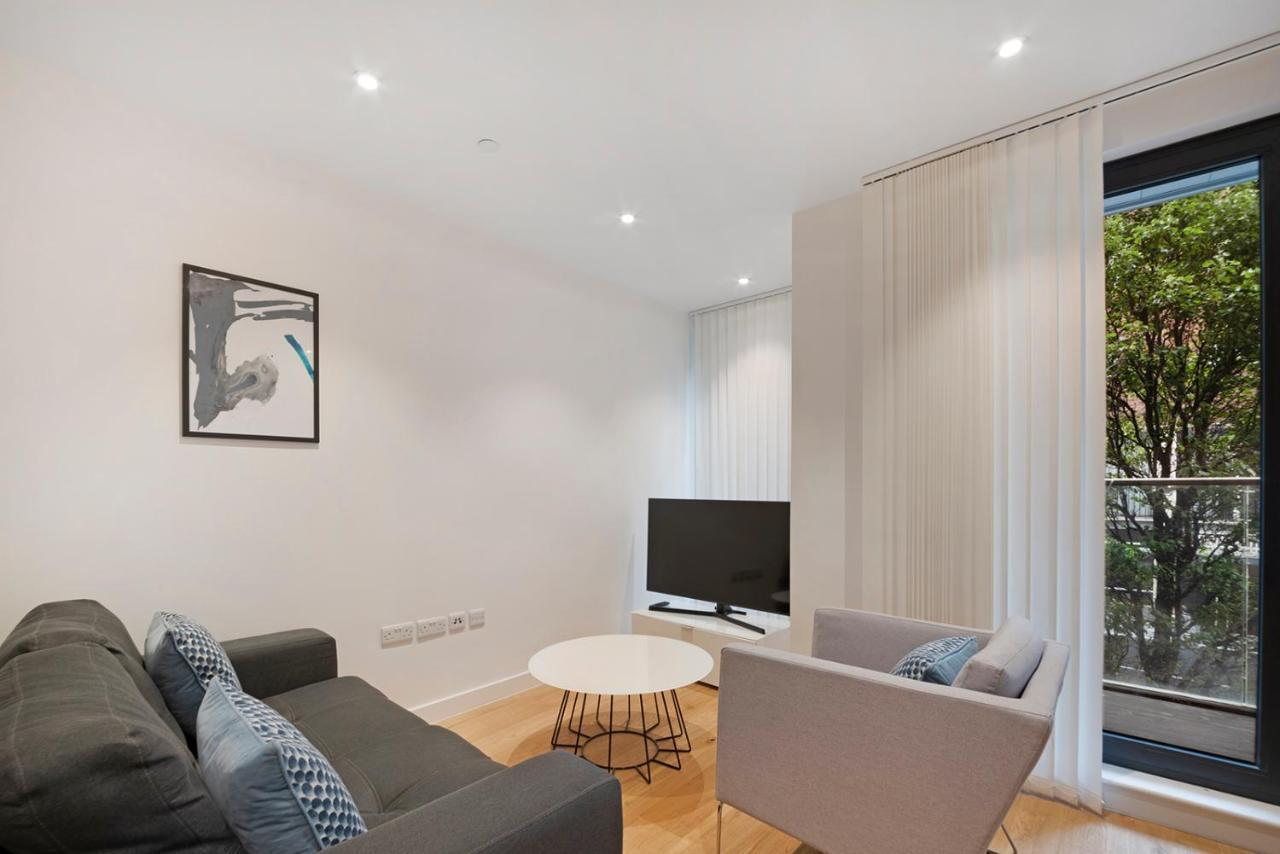 1 Bedroom Close To Tower Hill Londen