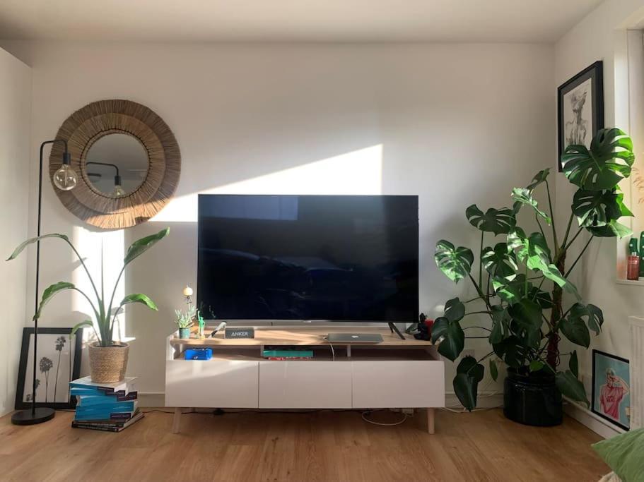 Lejlighed Lovely 1 Bedroom Flat In Zone 1/2