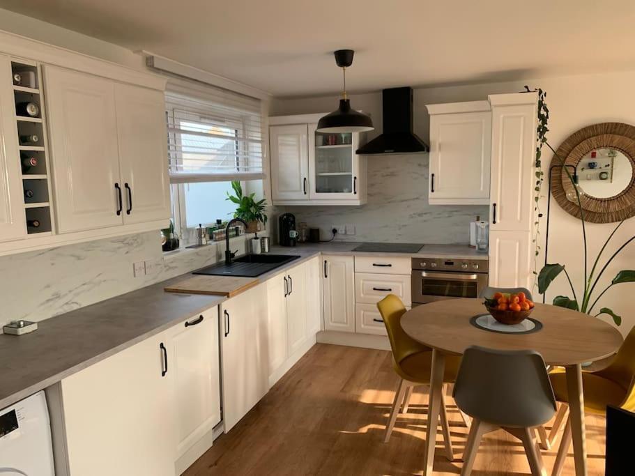 Lovely 1 Bedroom Flat In Zone 1/2 Lejlighed
