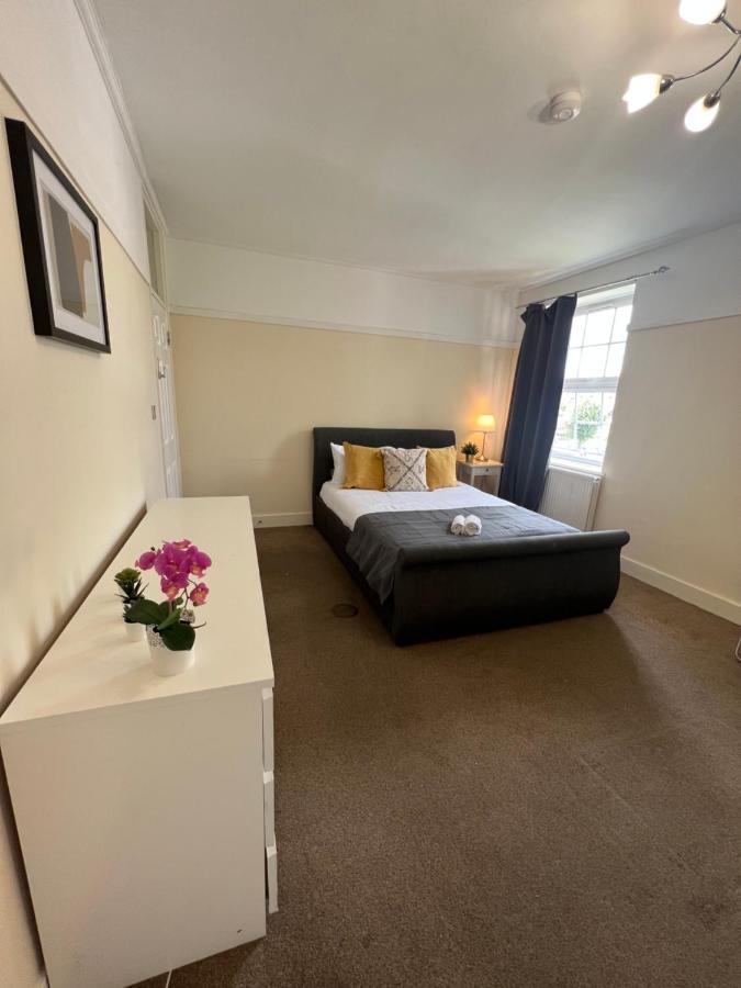 Stunning Wembley Stadium Flat *