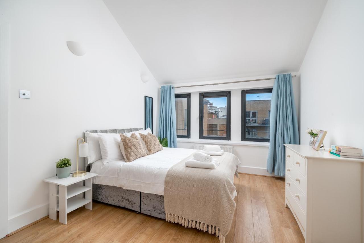 Appartamento Modern 1 Bedroom City Penthouse Londra