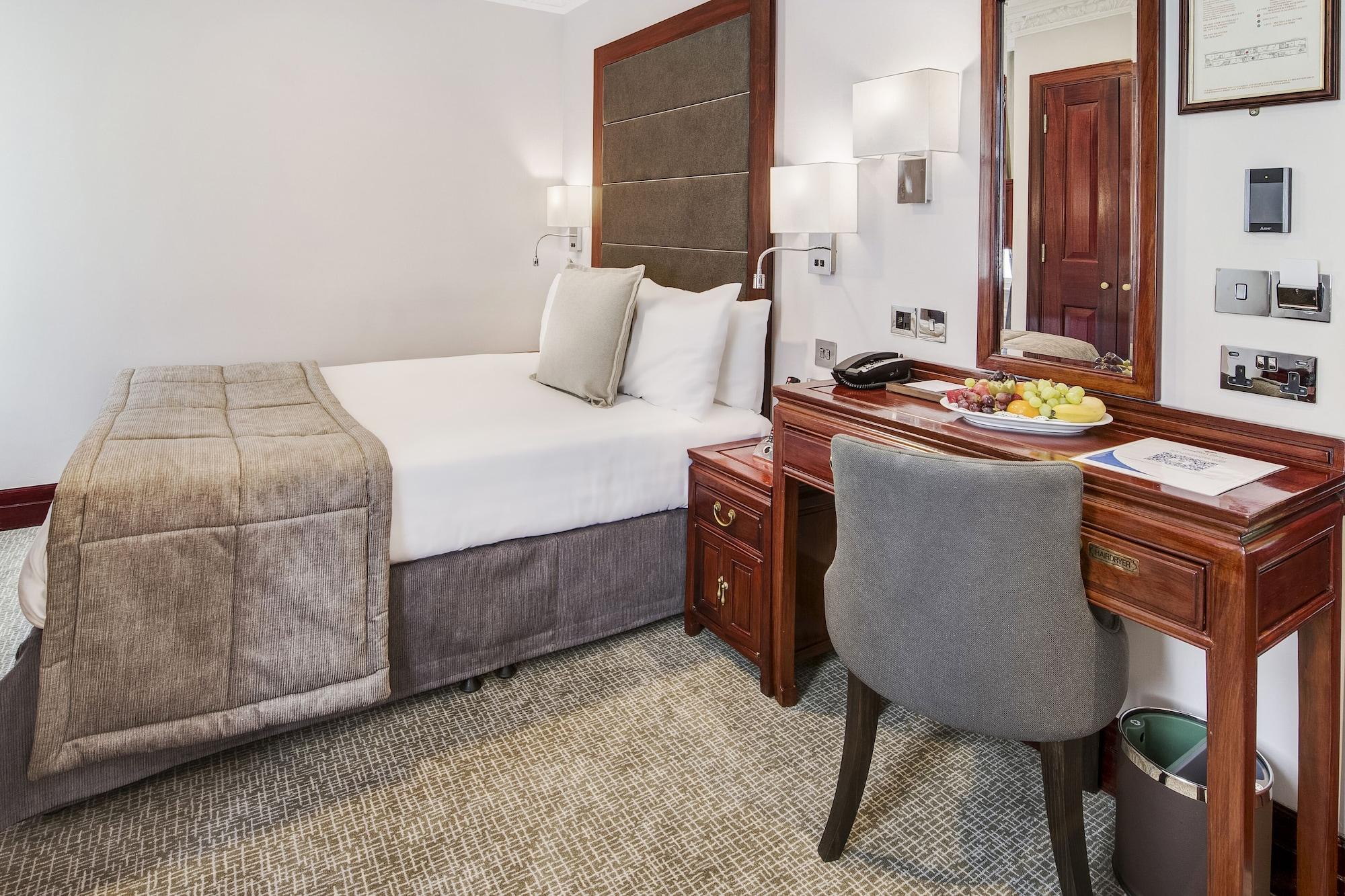 Hotel Gem Fitzrovia 4*